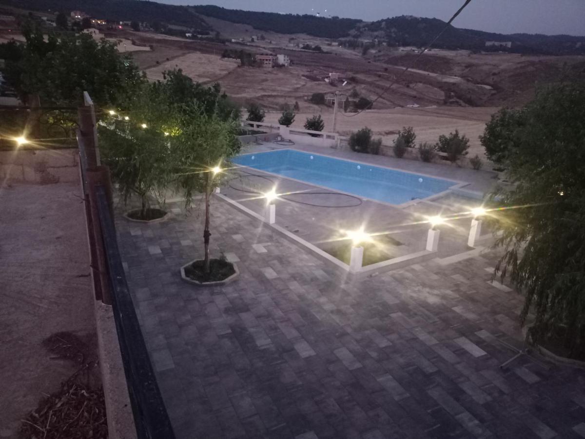 Tamanoucht Hotel Ifrane  Exterior photo